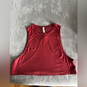 Lululemon cropped tank size 8